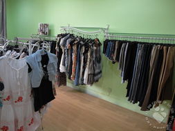 從網(wǎng)店到實(shí)體，歐美原單與日韓美衣 打造女人味的大人服飾